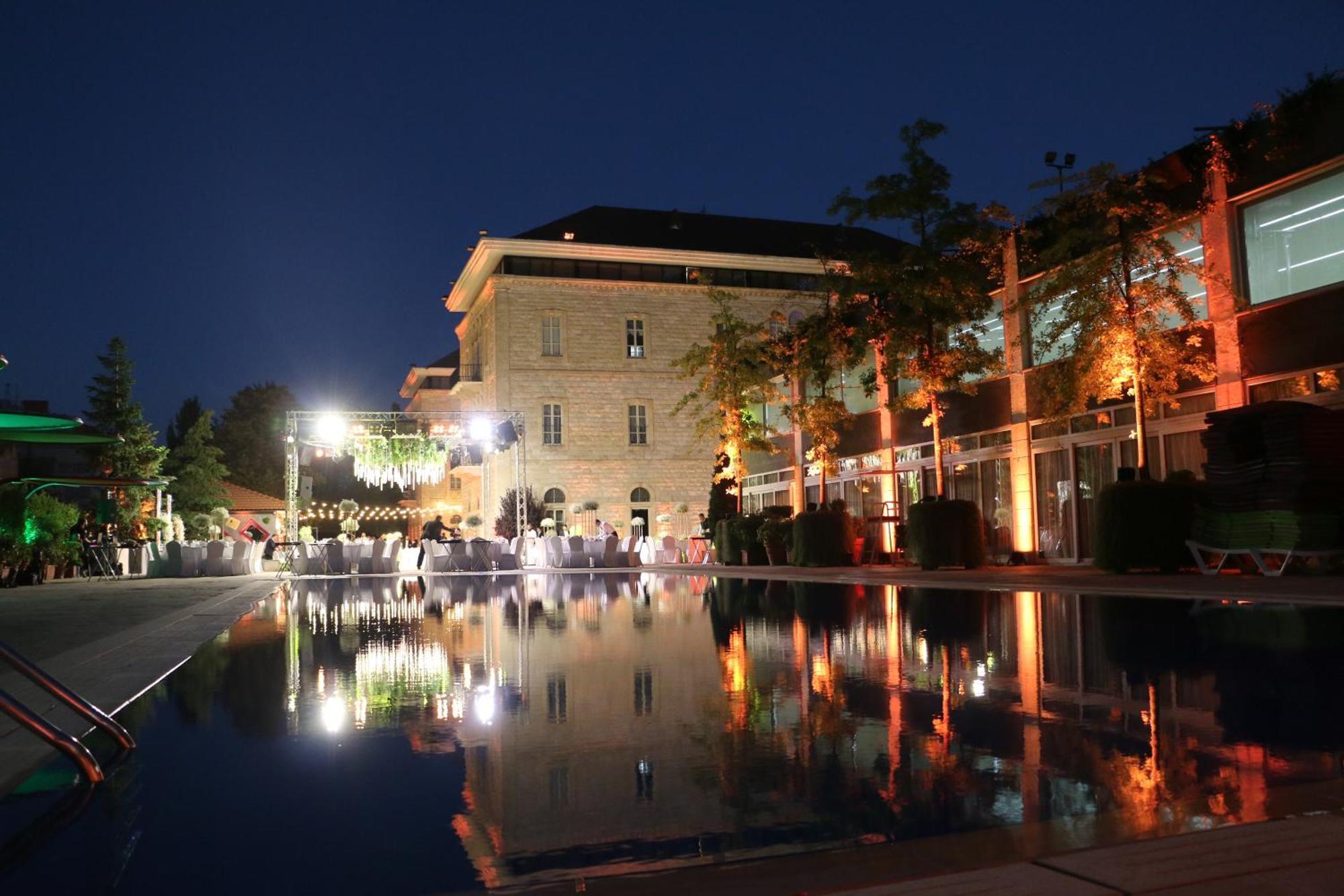 Grand Kadri Hotel - History Marked By Cristal Lebanon ซาห์เล ภายนอก รูปภาพ